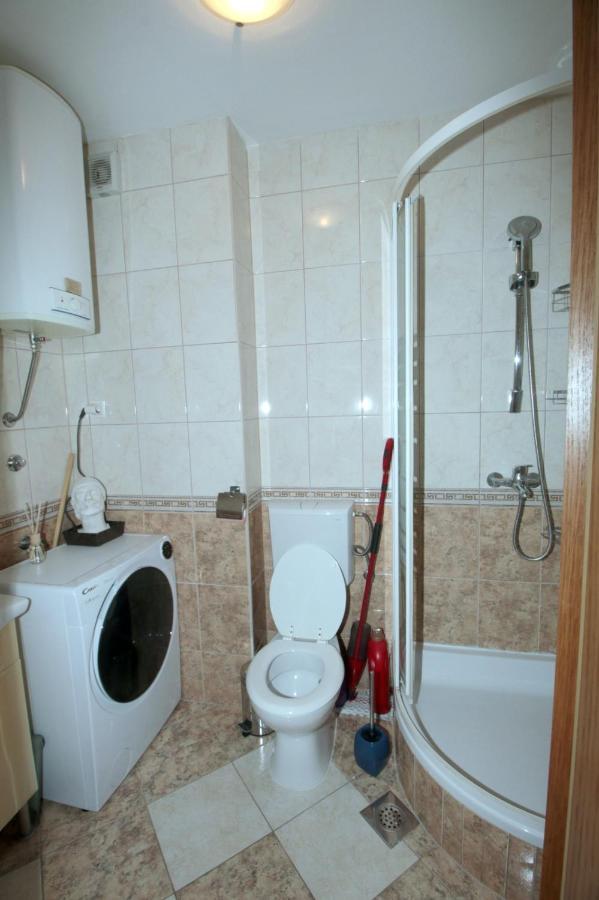 Apartman *Sanja* Omis Apartment Ngoại thất bức ảnh